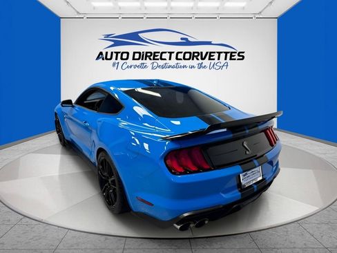 Used 2022 Ford Mustang Shelby GT500 w/ Technology Package RWD image 11
