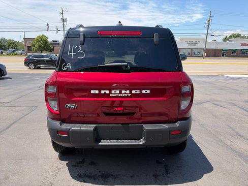 New 2026 Ford Bronco Sport Outer Banks w/ Outer Banks Tech Package+ AWD/4WD image 11