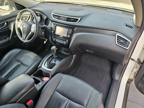 Used 2015 Nissan Rogue SL AWD/4WD image 11