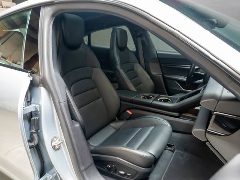 Certified 2020 Porsche Taycan 4S AWD/4WD image 32