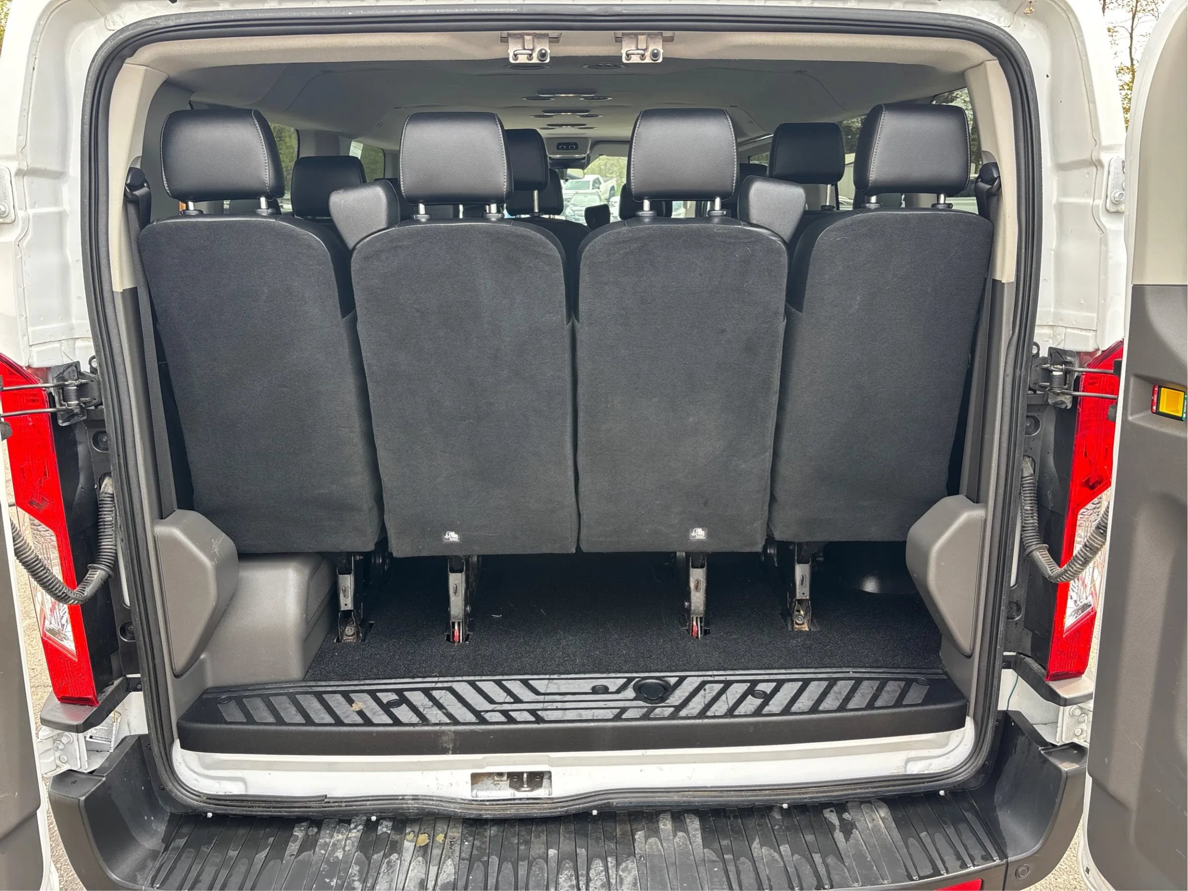 Used 2023 Ford Transit 350 XL RWD image 16