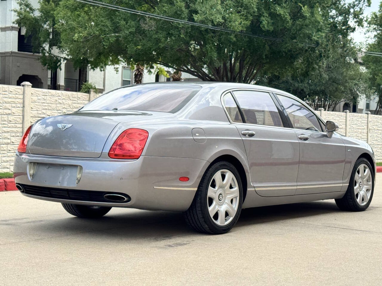 Used 2007 Bentley Flying Spur Flying Spur AWD/4WD image 5