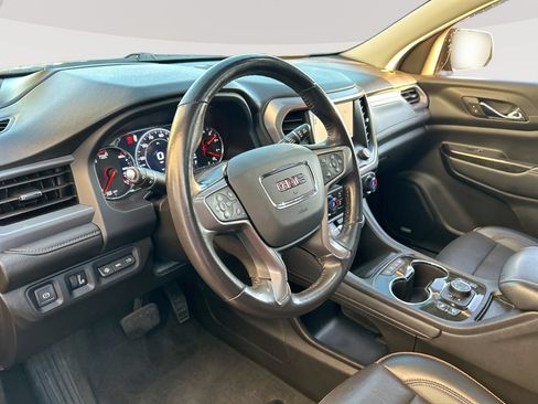 Used 2022 GMC Acadia AT4 w/ Technology Package AWD/4WD image 14