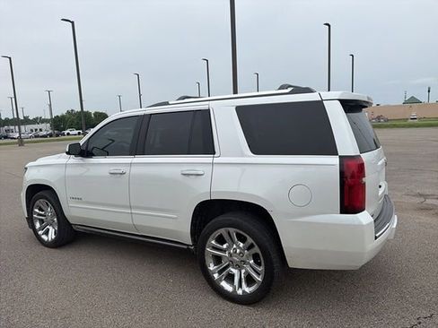 Used 2020 Chevrolet Tahoe Premier w/ Premier Plus Edition AWD/4WD image 17