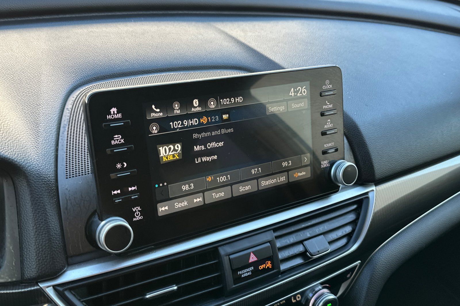 Used 2019 Honda Accord Sport image 25