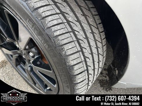 Used 2017 Nissan Maxima 3.5 SL FWD image 15