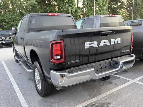 Used 2026 RAM 2500 Big Horn AWD/4WD image 6