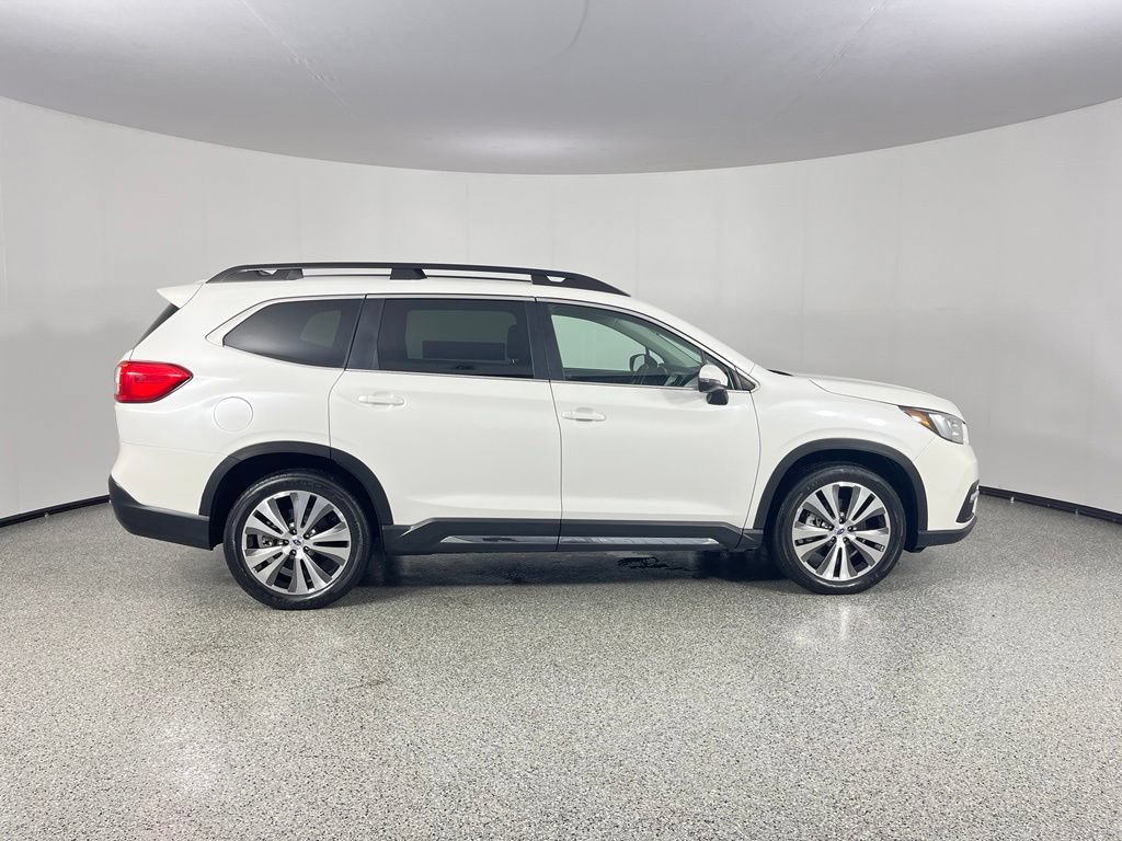 Used 2022 Subaru Ascent Limited AWD/4WD image 5