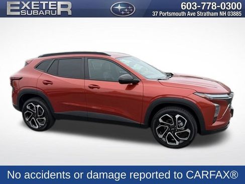 Used 2024 Chevrolet Trax RS w/ Driver Confidence Package FWD image 3