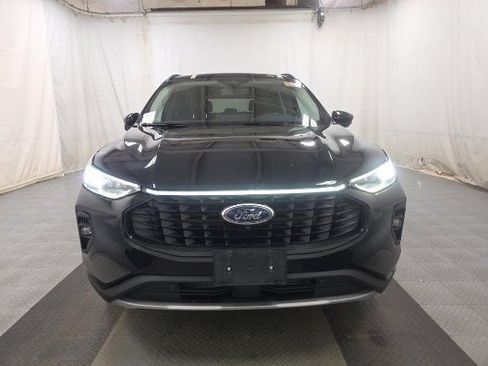 Used 2024 Ford Escape Platinum AWD/4WD image 6