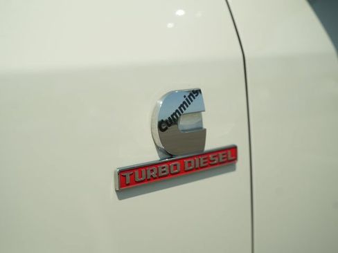 Used 2024 RAM 2500 Limited AWD/4WD image 42