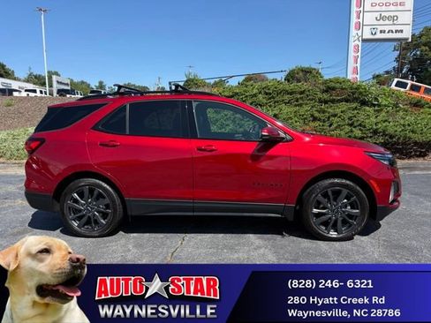 Used 2023 Chevrolet Equinox RS w/ RS Leather Package AWD/4WD image 2