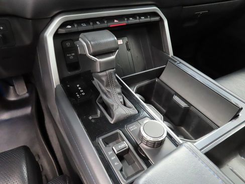 Used 2022 Toyota Tundra Platinum image 50