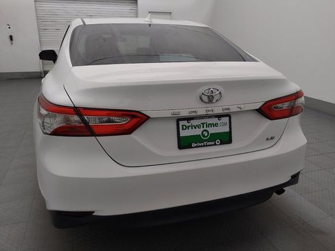 Used 2019 Toyota Camry LE FWD image 6
