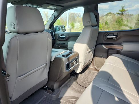 Certified 2022 GMC Sierra 1500 SLT w/ SLT Premium Plus Package image 15