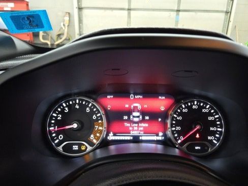 Used 2022 Jeep Renegade Altitude image 38