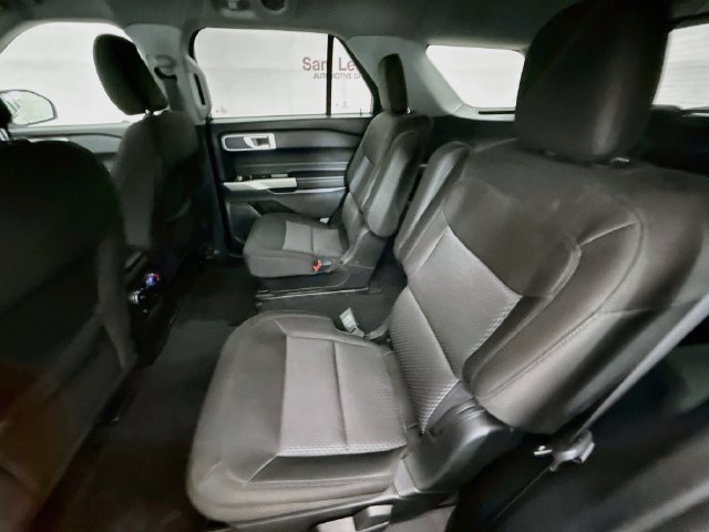 Used 2022 Ford Explorer XLT AWD/4WD image 23