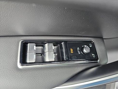 New 2026 Jaguar F-PACE R-Dynamic S AWD/4WD image 27