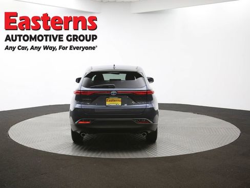 Used 2024 Toyota Venza LE image 37