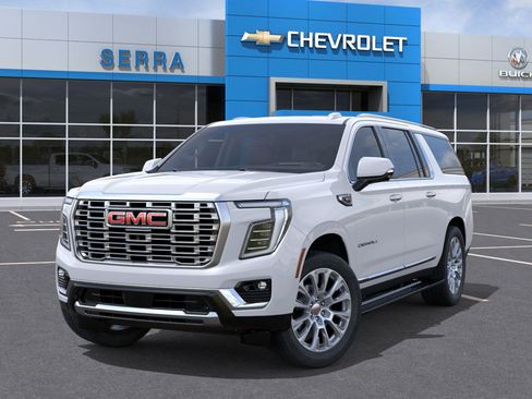 New 2026 GMC Yukon XL Denali image 6