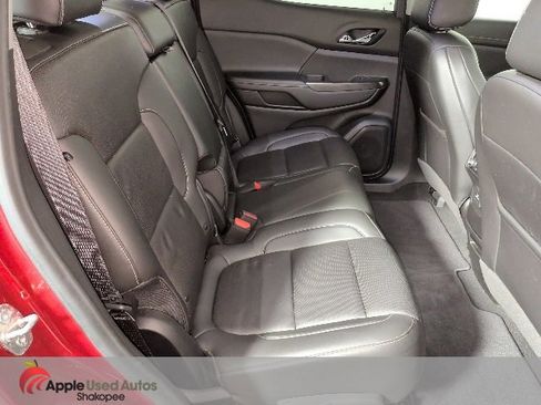 Used 2021 GMC Acadia SLT w/ Elevation Edition image 45