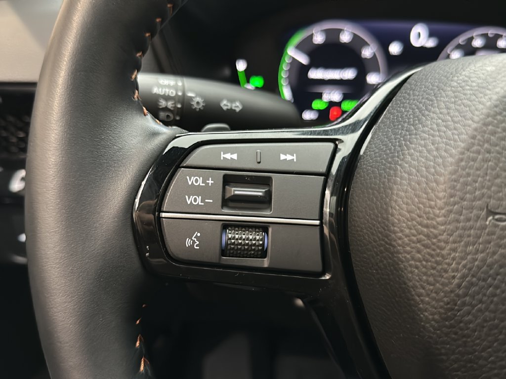 Certified 2026 Honda CR-V Sport Touring image 29