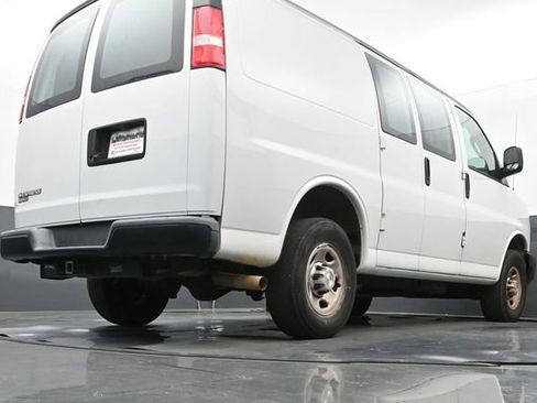 Used 2020 Chevrolet Express 2500 w/ Driver Convenience Package image 11