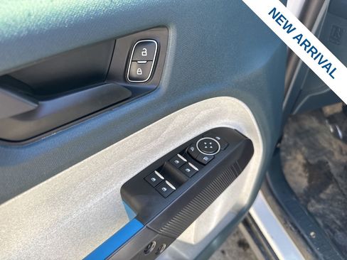 Used 2025 Ford Maverick XLT FWD image 18