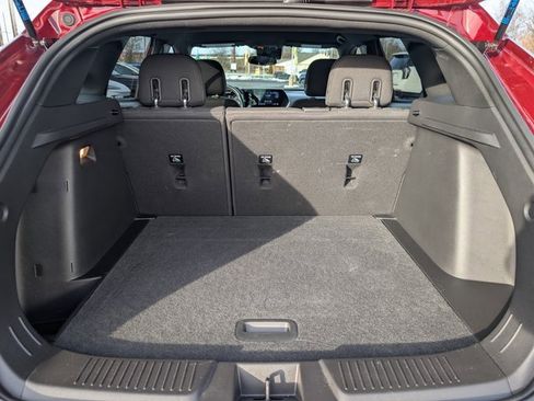 Used 2024 Chevrolet Trax RS w/ Driver Confidence Package image 19