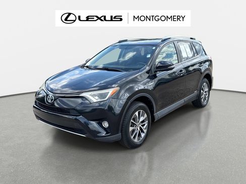 Used 2016 Toyota RAV4 XLE AWD/4WD image 7