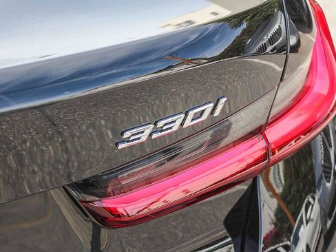New 2026 BMW 330i Sedan w/ Convenience Package image 35