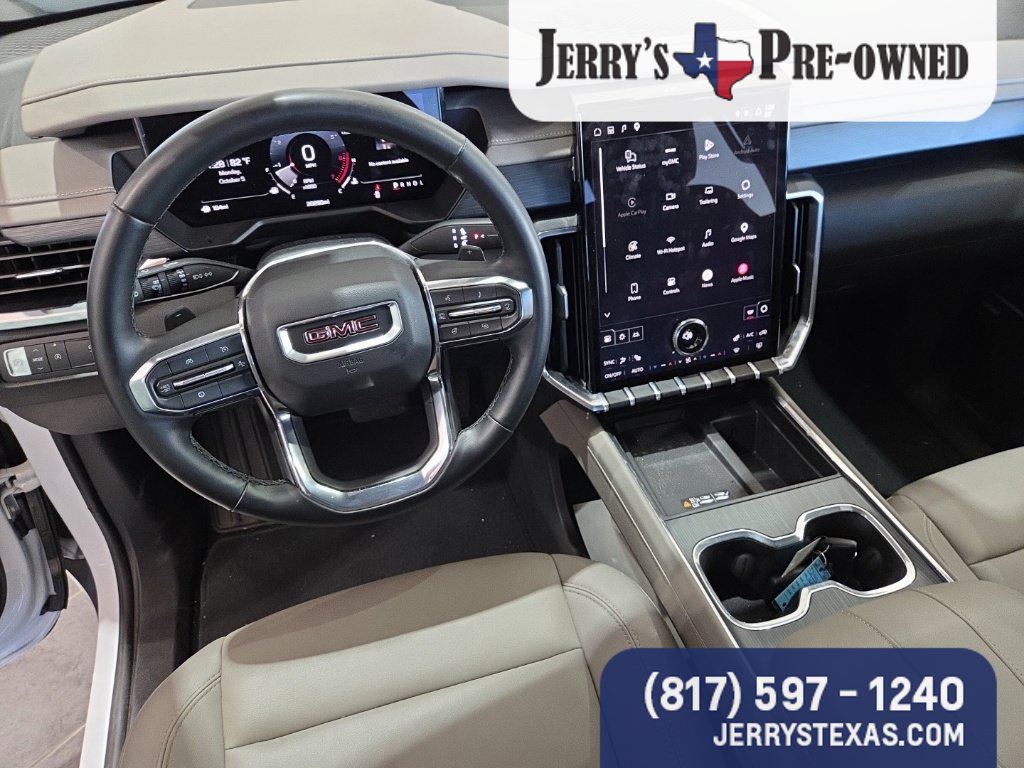 Used 2026 GMC Acadia Elevation w/ Elevation Premium Package FWD image 9