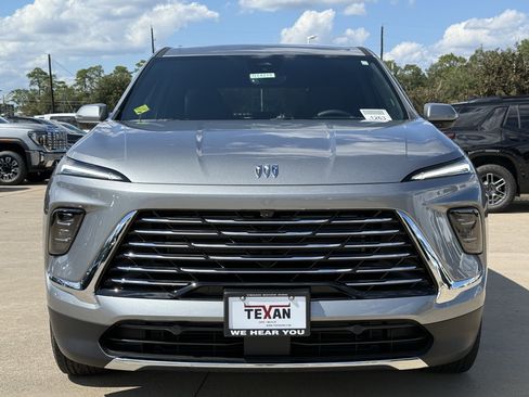 New 2026 Buick Enclave Preferred w/ Power Package image 7