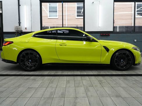 Used 2023 BMW M4 xDrive Competition w/ M Carbon Exterior Package AWD/4WD image 5