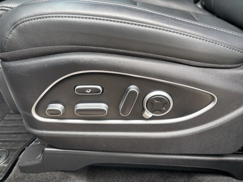 Used 2026 Hyundai Palisade Calligraphy FWD image 13
