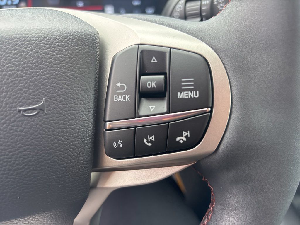 New 2026 Ford Explorer Active w/ Active Comfort Package RWD image 24