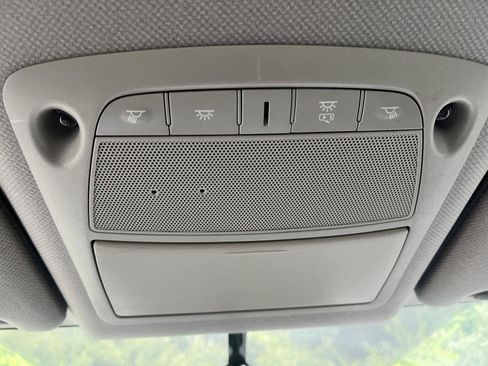 Used 2019 Nissan Sentra SV FWD image 25