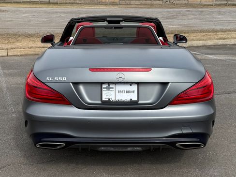 Used 2019 Mercedes-Benz SL 550 image 6
