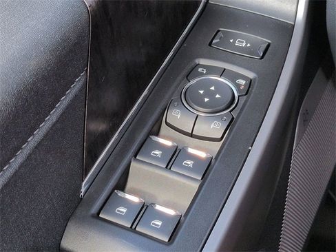 Certified 2026 Ford F450 Lariat w/ Chrome Package image 24