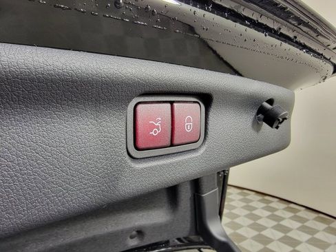 Certified 2022 Mercedes-Benz C 300 4MATIC Sedan image 12