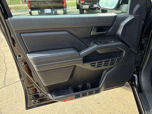 New 2026 Toyota Tacoma SR image 12