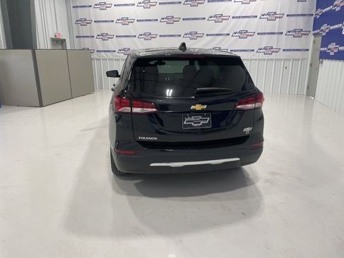 Used 2024 Chevrolet Equinox LT image 6