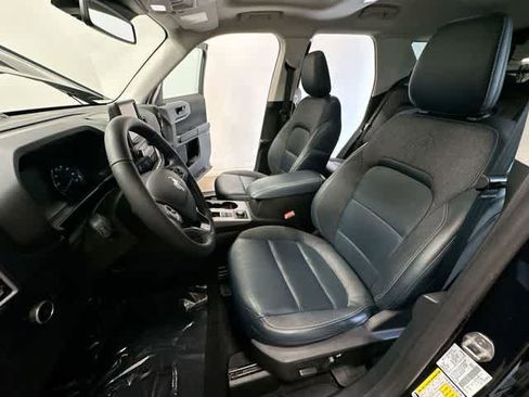 Used 2023 Ford Bronco Sport Outer Banks w/ Tech Package AWD/4WD image 17
