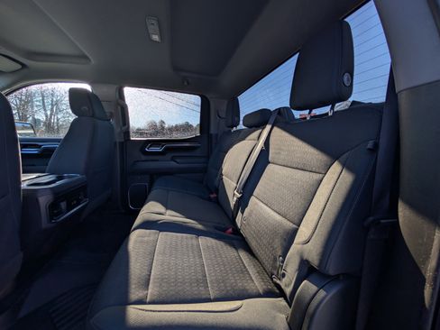 Used 2022 Chevrolet Silverado 1500 LT Trail Boss w/ Protection Package image 32