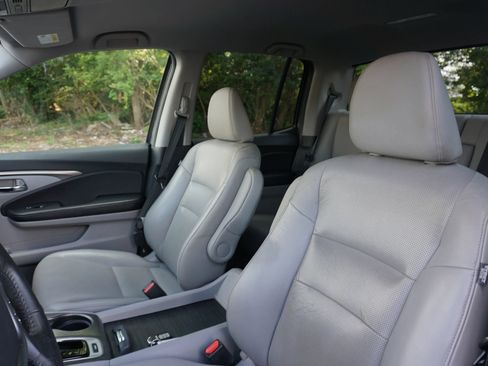 Used 2017 Honda Ridgeline RTL-T image 27