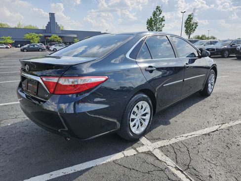Used 2016 Toyota Camry LE w/ Protection Package (Q2) FWD image 11