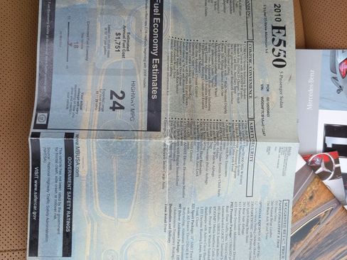 Used 2010 Mercedes-Benz E 550 Sedan image 34