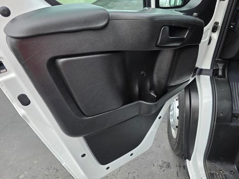 Used 2023 RAM ProMaster 2500 image 19