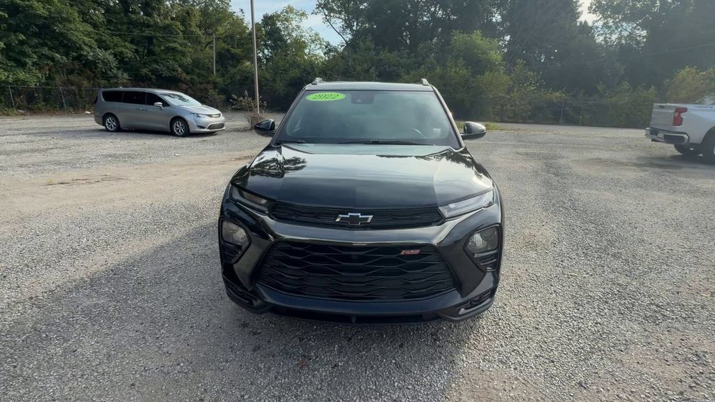 Used 2022 Chevrolet TrailBlazer RS FWD image 3