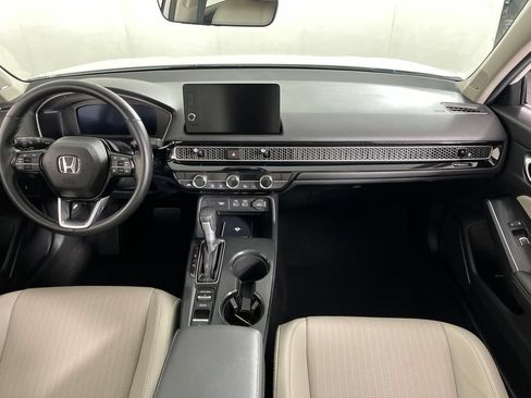Certified 2024 Honda Civic Touring image 18